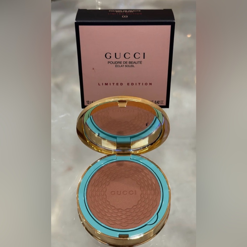 Gucci Limited Edition Bronzing Powder - Shade #3